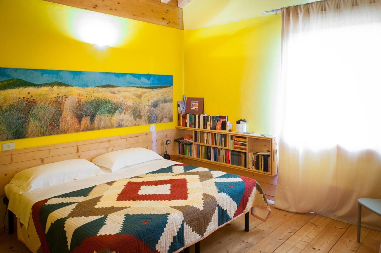 Casale Artemisia Capalbio Bed and Breakfast Exteriör bild